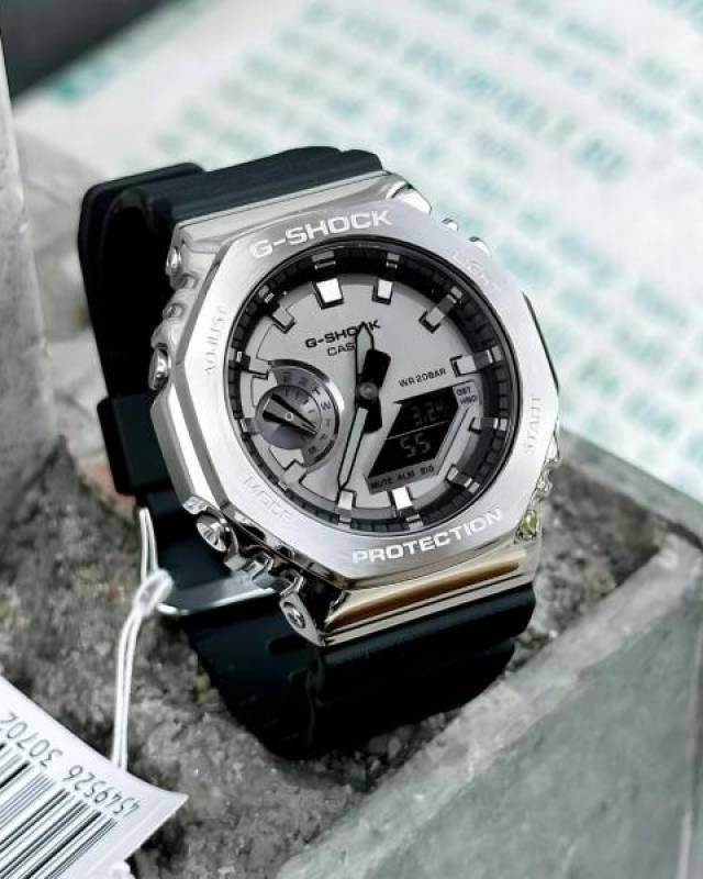 CASIO G SHOCK GM2100