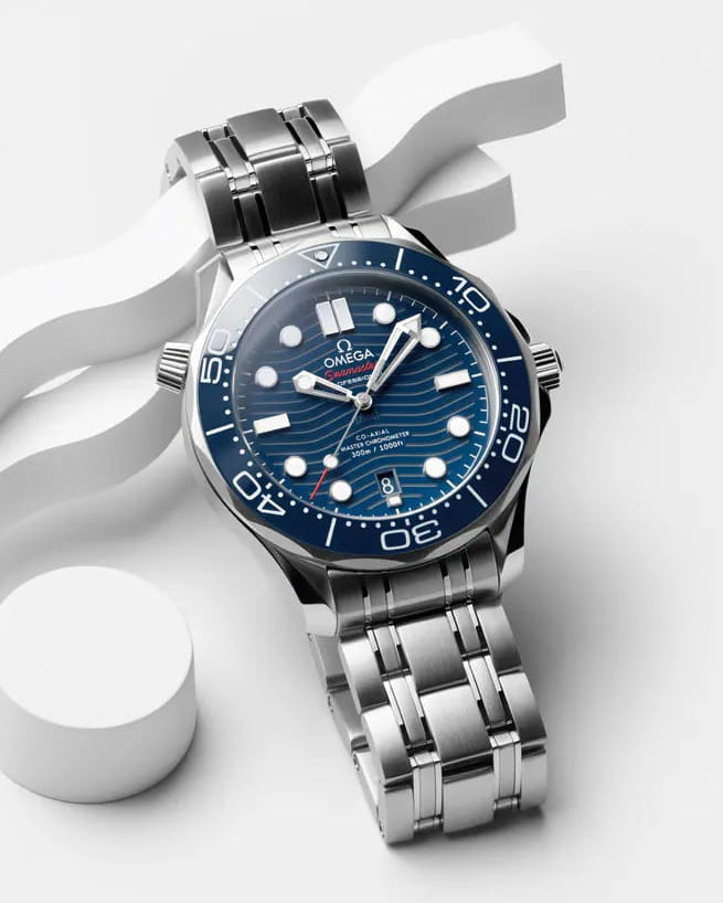 Omeg_ga Seamaster Diver 300M Automatic Silver Blue