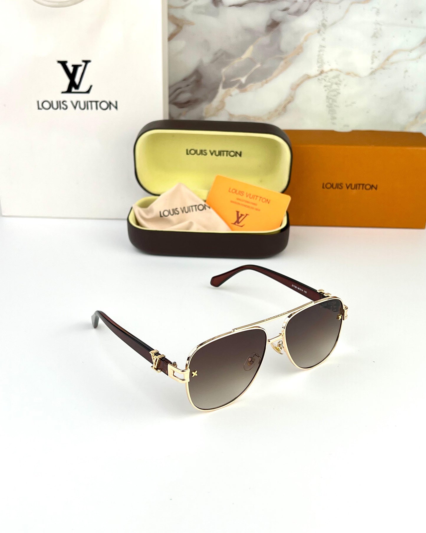LOUI_IS VUITTON D-548